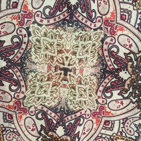 Unity World Wear women’s sheer Paisley tank.  Size L - Picture 2 of 6